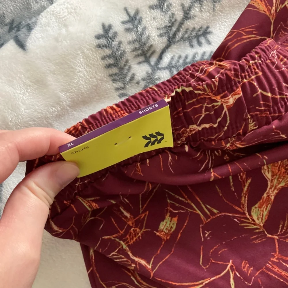 All in Motion Maroon Printed Board Shorts - Men’s Size‎ XL